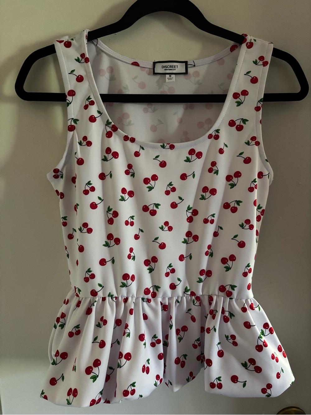 White with All Over Cherry Print Sleeveless Top Juniors Size Medium